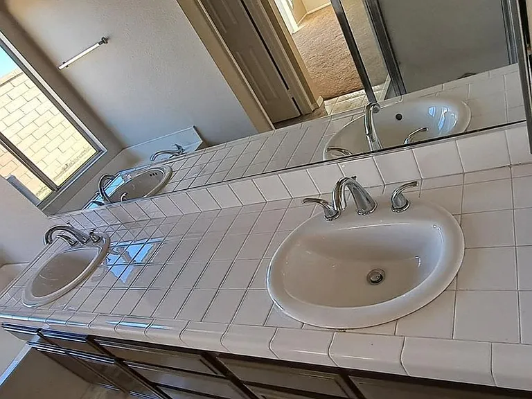 832 Homestead Rd — Photo 11
