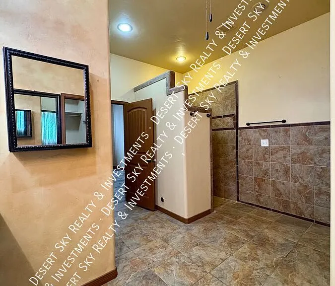 4328 Calle Amarilla — Photo 15