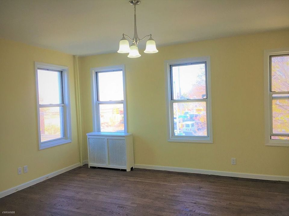 2nd image of 3523 Beverley Rd APT 2