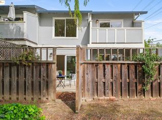 158 Holiday Hills Dr, Martinez, CA 94553