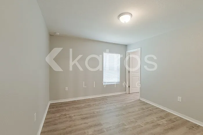 947 Grant Blvd — Photo 22