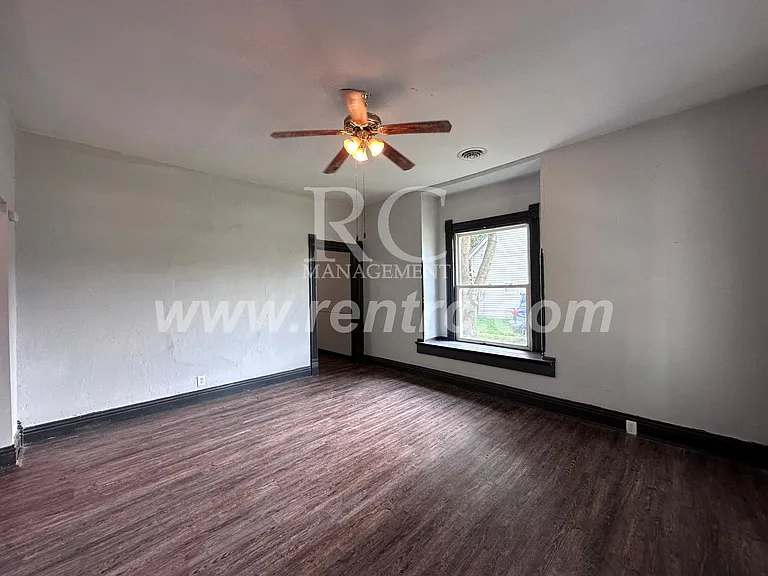 8 E South St #E — Photo 8