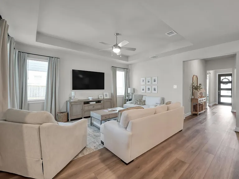 1123 Five T Ln — Photo 11