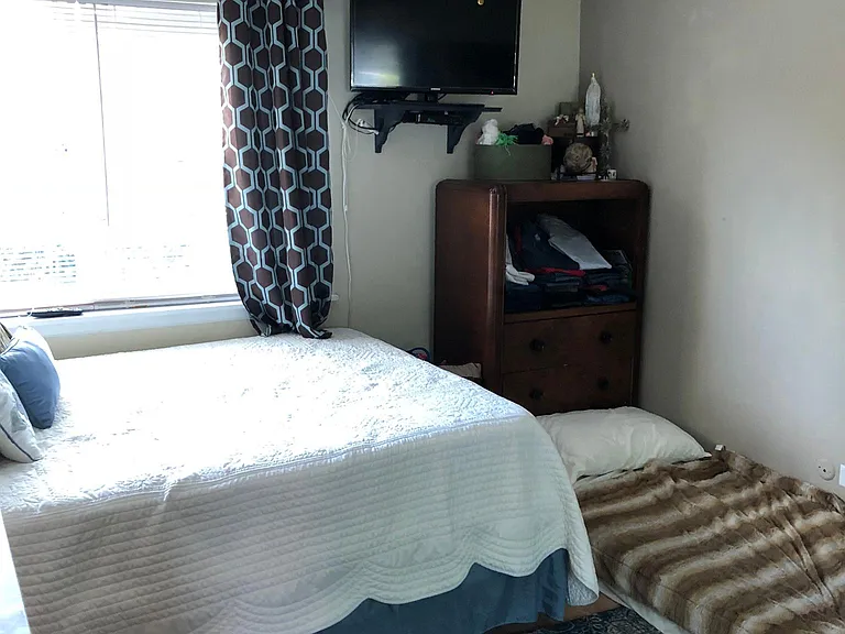 707 E Falcon Dr #110 — Photo 17
