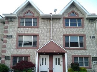 132-17 11th Ave, College Point, NY 11356