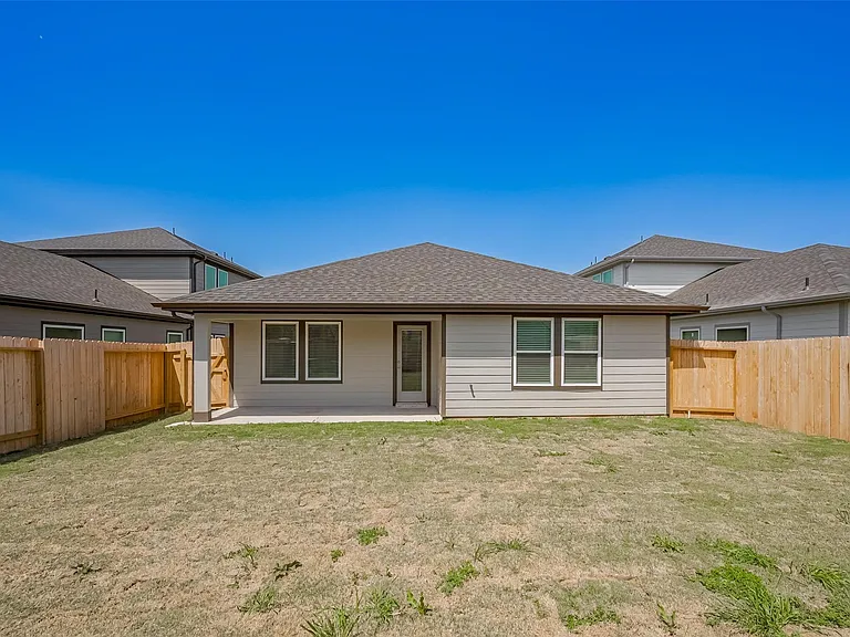 1535 Merulana Ln — Photo 18