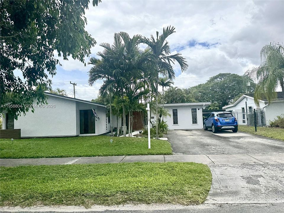 1st image of 3860 SW 121st Ave