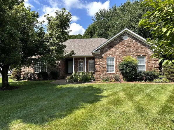 403 Cambridge Grove Cir, Alvaton, KY 42122