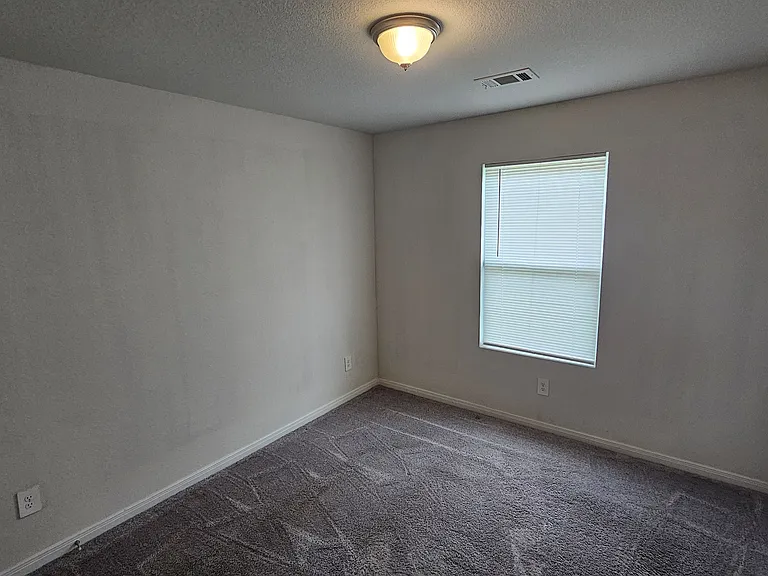 14210 Green Wing Cir — Photo 7