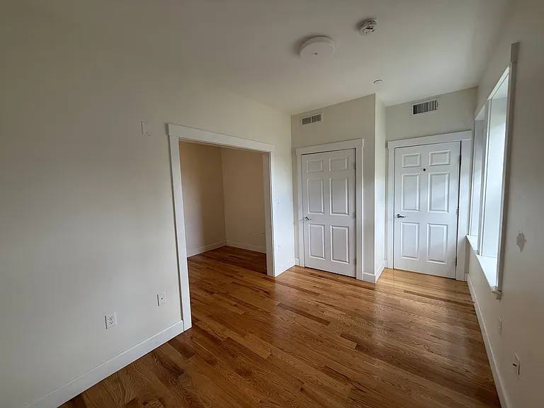 bedroom1