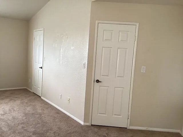 3129 Golfwood Ct — Photo 29