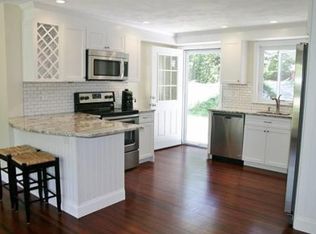 84 Field St, Chatham, MA 02633