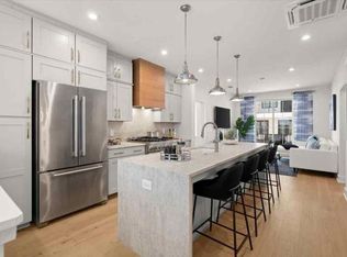 230 New St #2201-4, Decatur, GA 30030