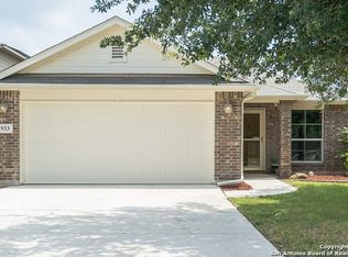 933 Lauren St, New Braunfels, TX 78130