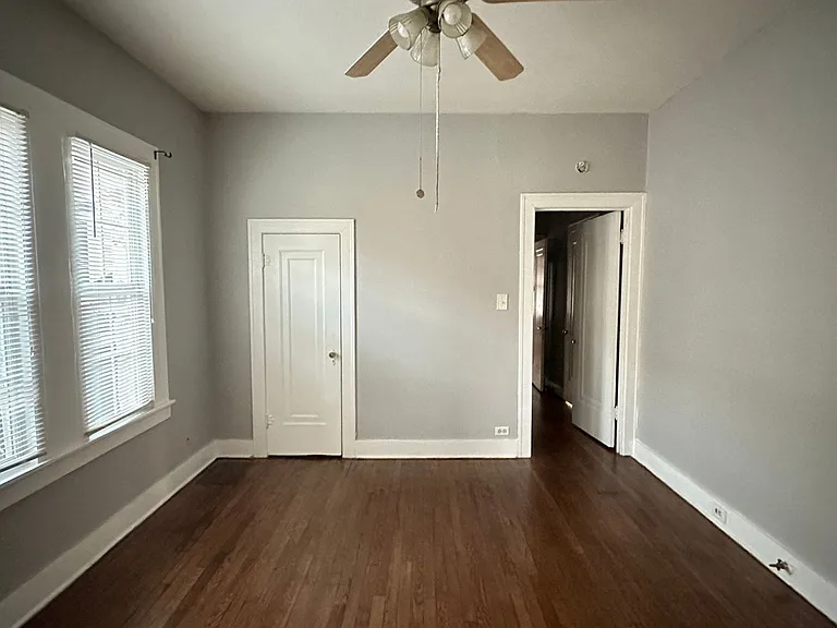 942 Bailey Ave — Photo 15