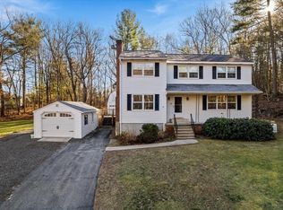 32 Red Gate Rd, Tyngsboro, MA 01879