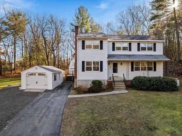 32 Red Gate Rd, Tyngsboro, MA 01879