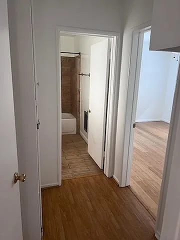 5439 Russell Ave #6 — Photo 7
