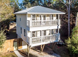 2633 Bay Grove Rd, Freeport, FL 32439