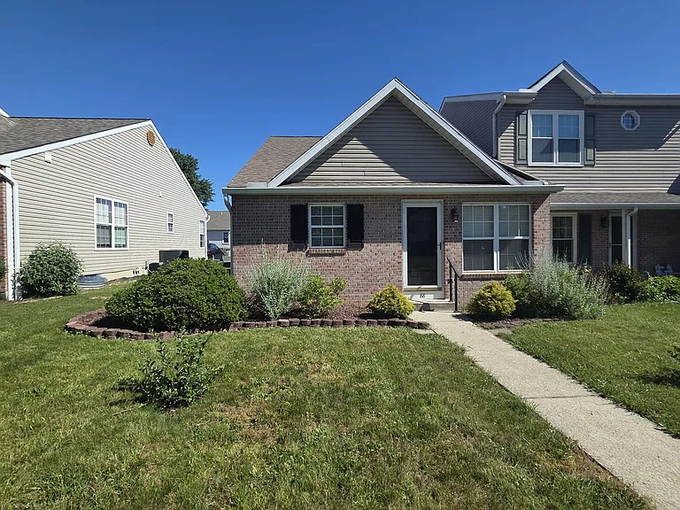 88 Tory Cir — Photo 3
