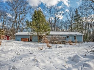401 Schoolhouse Rd, East Stroudsburg, PA 18302