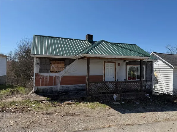 1348 Paradise Ave, Belle Vernon, PA 15012