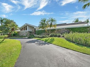 15405 SW 73rd Ct, Palmetto Bay, FL 33157