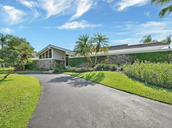 15405 SW 73rd Ct, Palmetto Bay, FL 33157