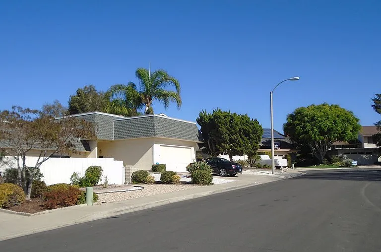6321 Benhurst Ct #3 — Photo 2
