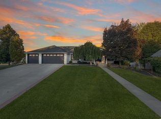 28 N Shady Ln, Salem, UT 84653
