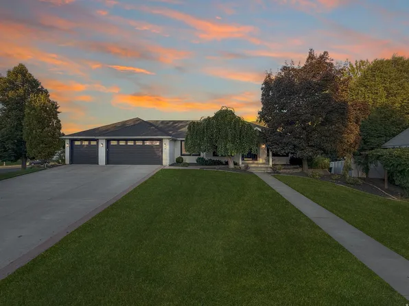 28 N Shady Ln, Salem, UT 84653