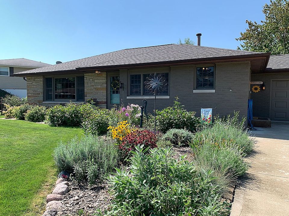 335 N Lakeshore Dr, Hanna City, IL 61536 Zillow