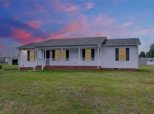 245 Stacey St, Thomasville, NC 27360