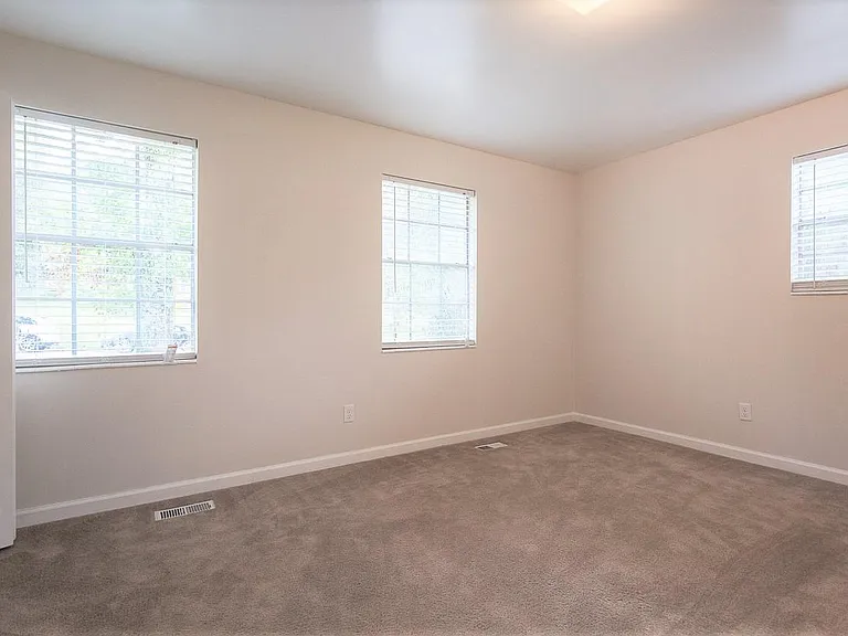 1536 Woodgate Way — Photo 23
