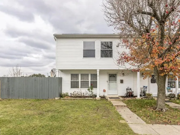 9 Lawrence Ct, Sicklerville, NJ 08081