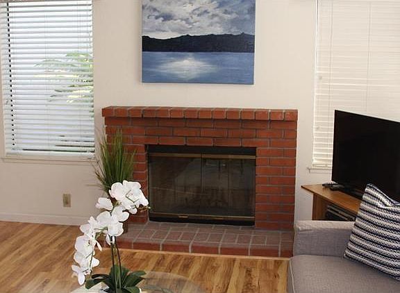 4th image of 5293 Country Oak Ct