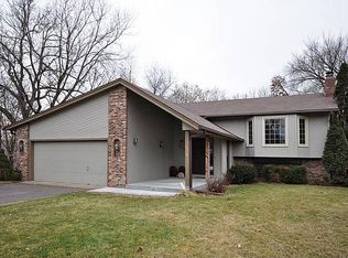 1626 Mallard Dr, Eagan, MN 55122