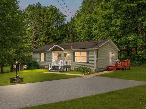 8573 Trenton Falls Prospect Rd, Remsen, NY 13438