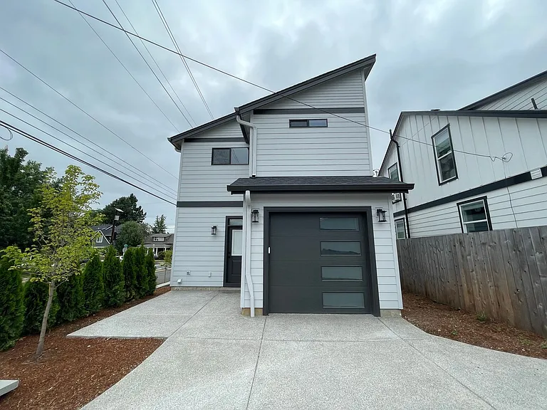 8191 N Haven Ave — Photo 34