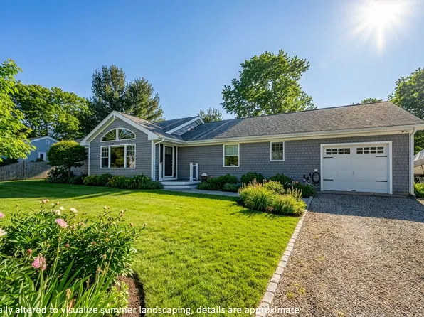 136 Sanddollar Circle, East Falmouth, MA 02536