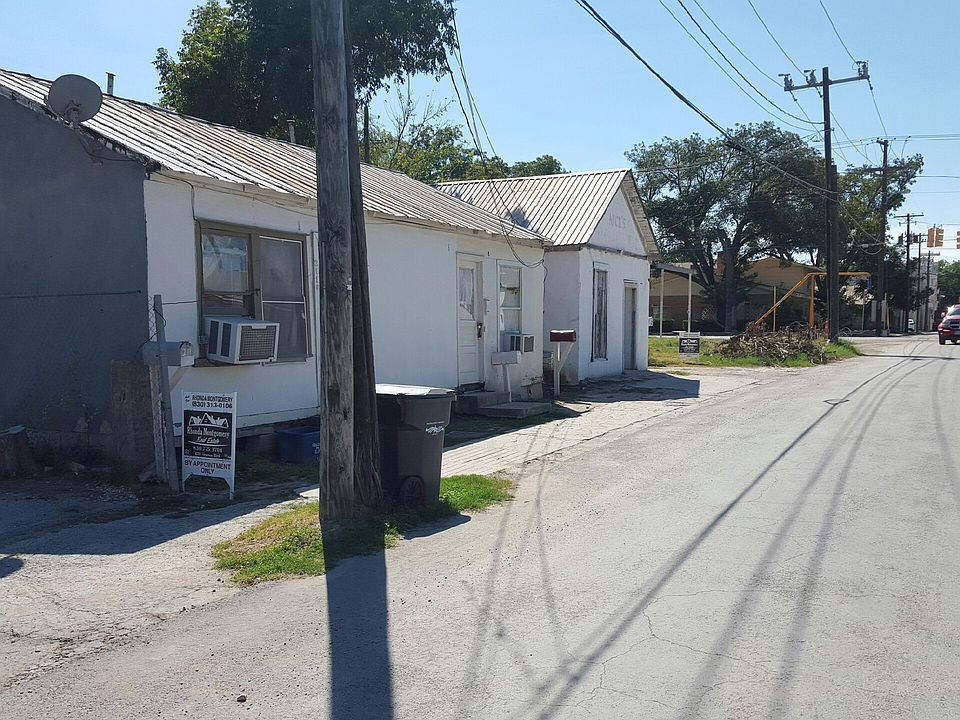 2nd image of 211 E Canal Street