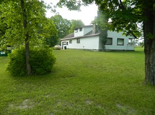 34949 S Townline Rd, Drummond Island, MI 49726