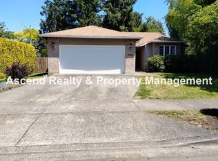 2450 SE 72nd Ave, Hillsboro, OR 97123
