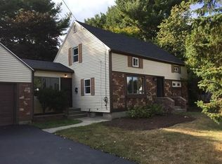 7 Vernon St, Oxford, MA 01540