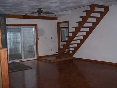 2nd image of 10239 190th Ave