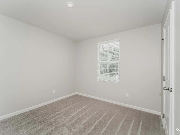 1017 Jeffrey Ct SW — Photo 10