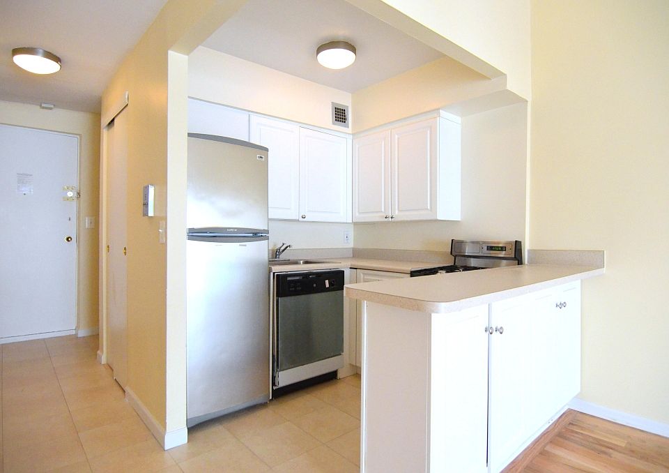 2nd image of 321 E 22nd St #5M****
