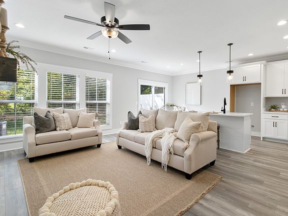 5th image of 166 Sango Dr Building 5-38