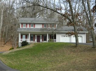 453 Cox Hollow Rd, Kingsport, TN 37664