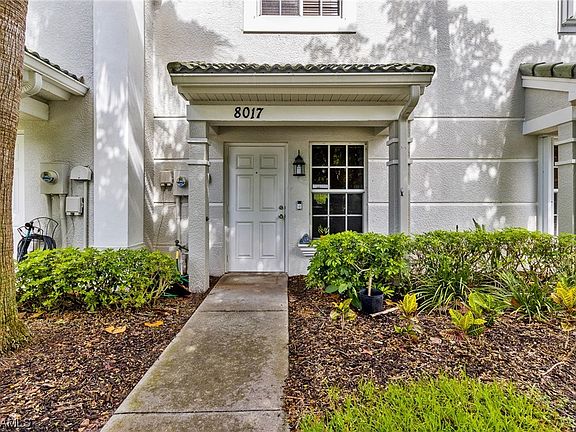 3rd image of 8017 Casa Palermo Cir